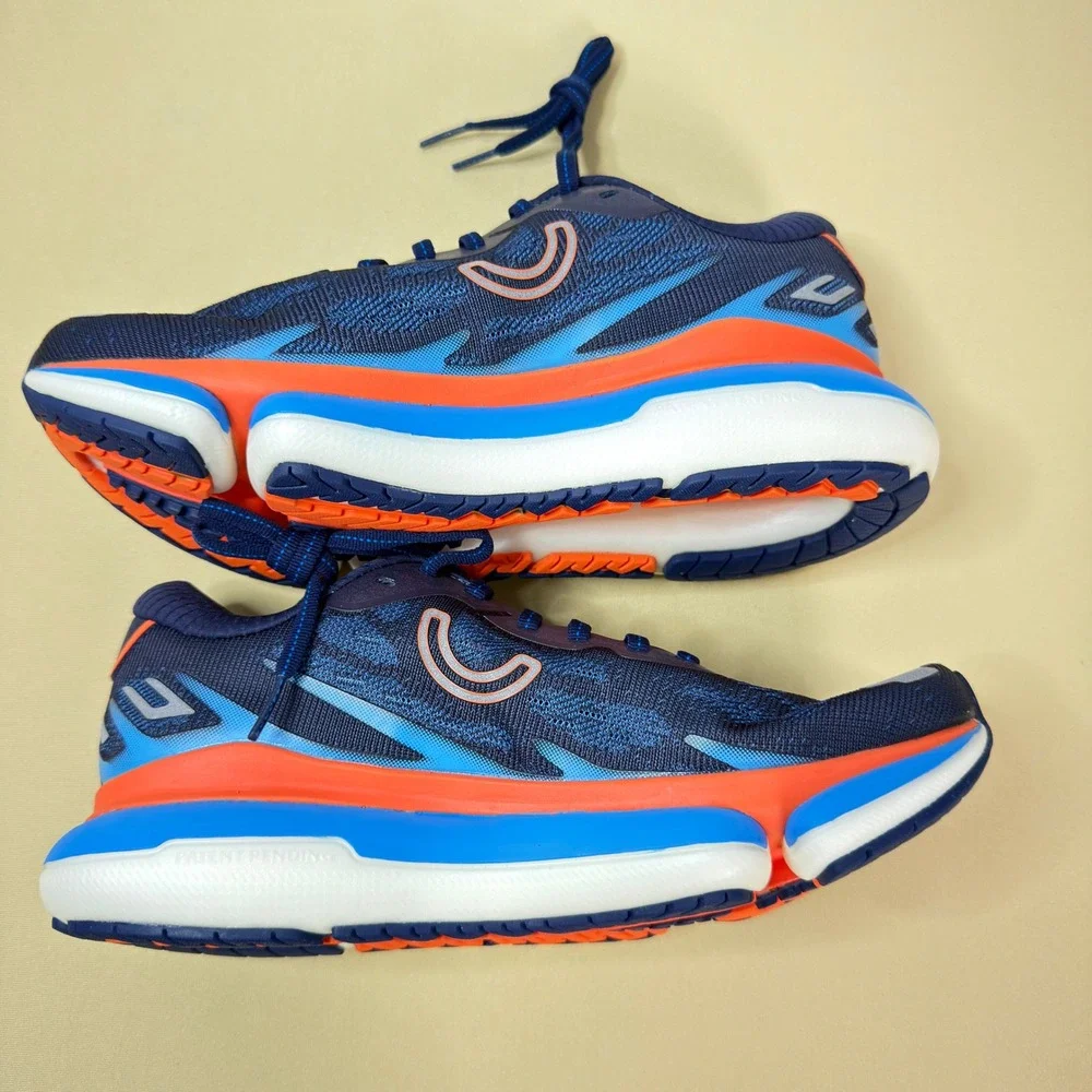 True Motion U-TECH Vichara Running Shoes Men 7.5 Navy Blue Orange Perform NWT